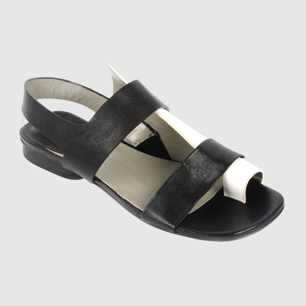 Ixos Black & White Handcrafted Leather Sandal